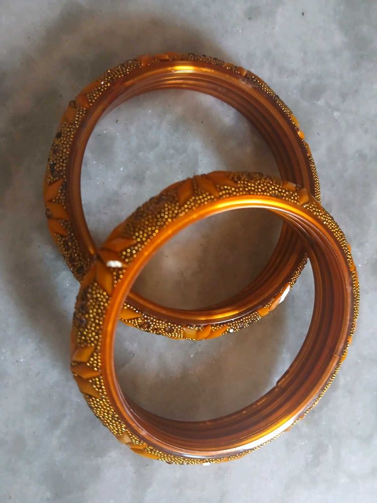 Gold-toned Bangle Set