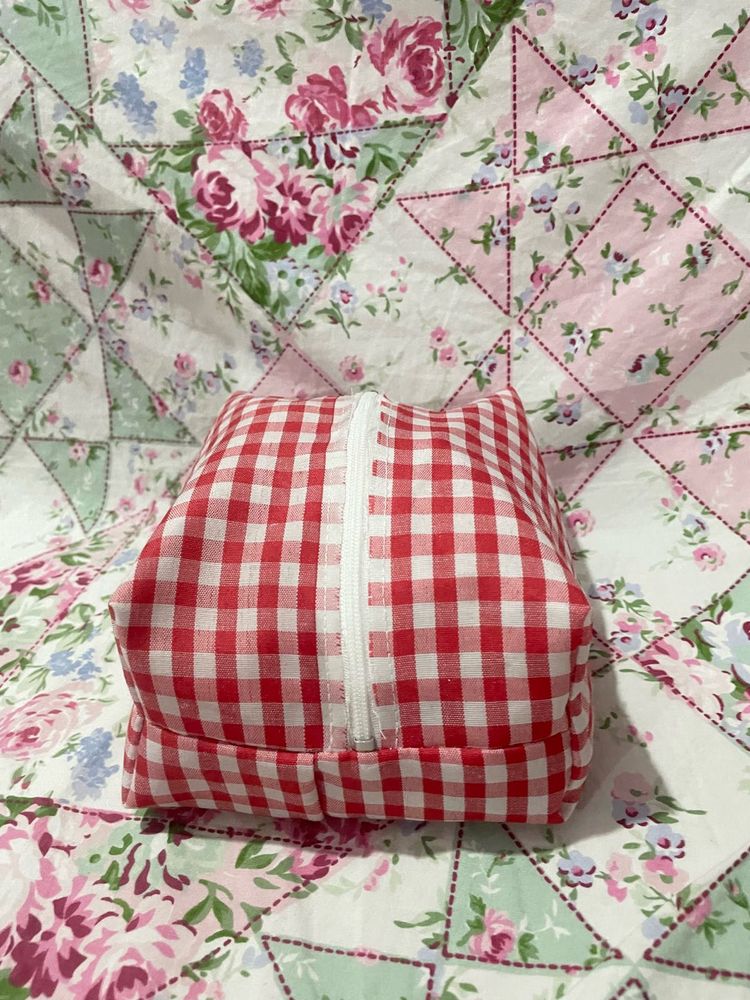Sale🔥Pinterest Makeup Pouch❤️✨