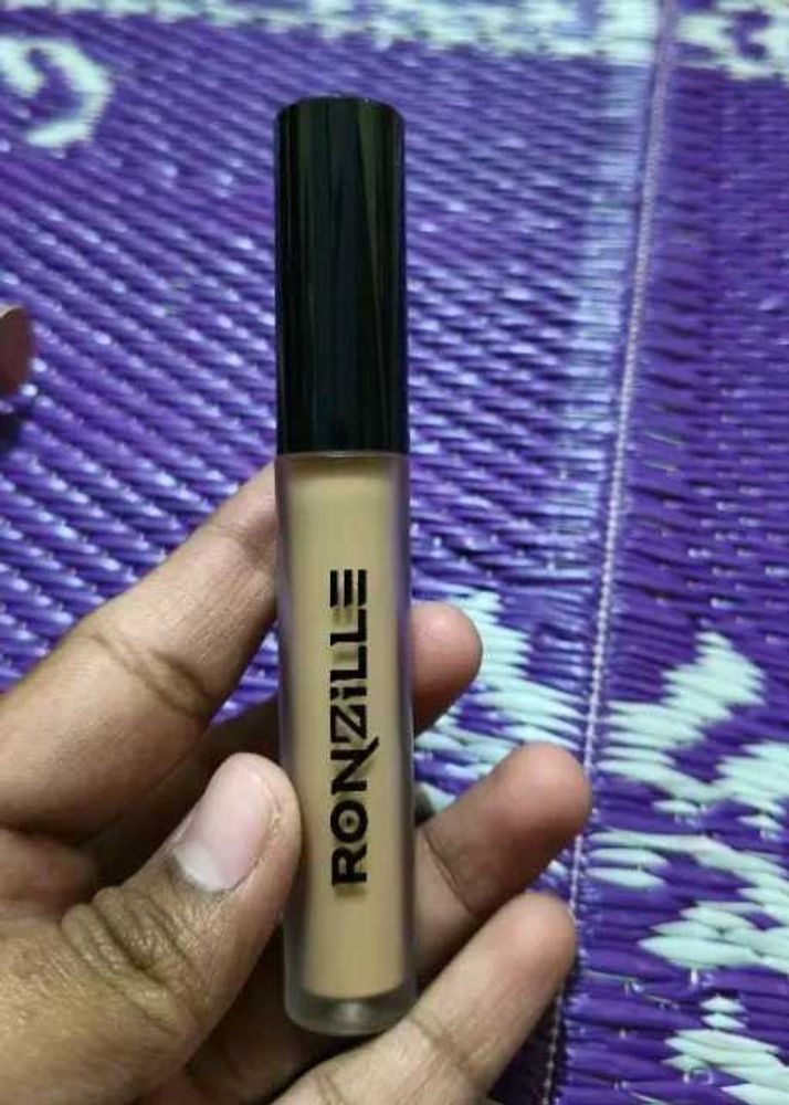 RONZILLE Concealer