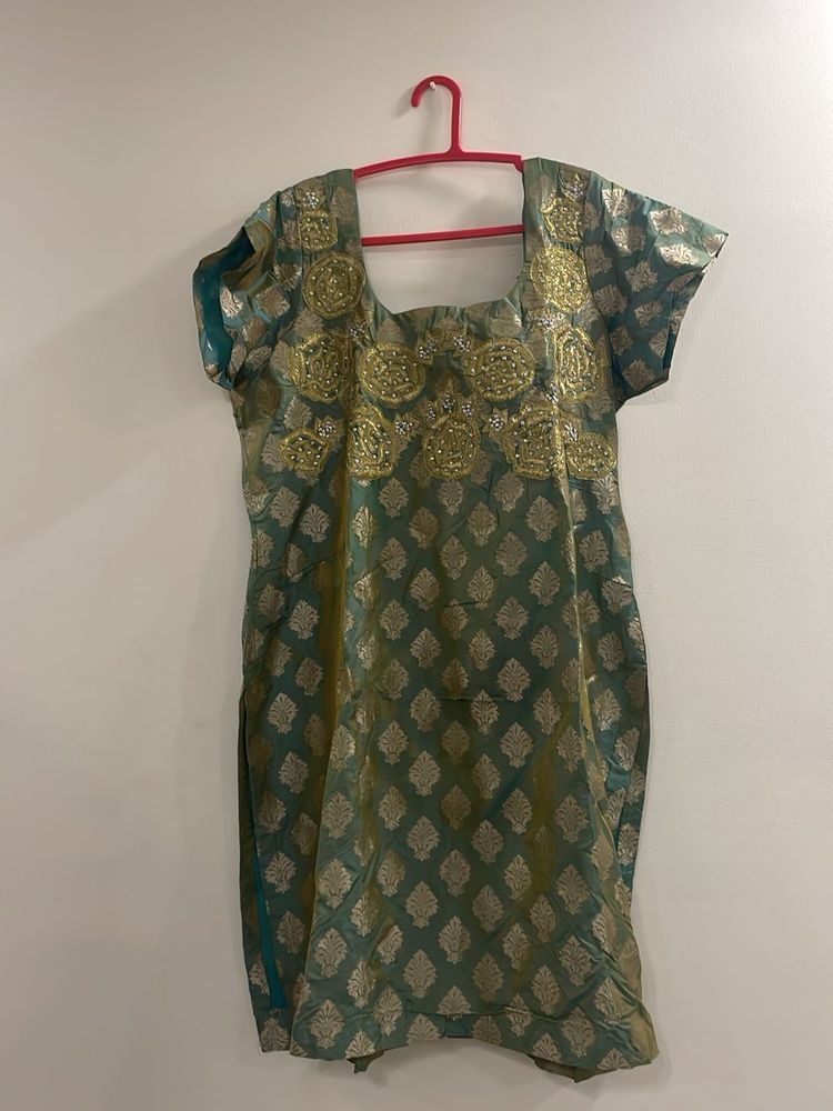 Brocket Silk Embroidered Kurta With Double Lining