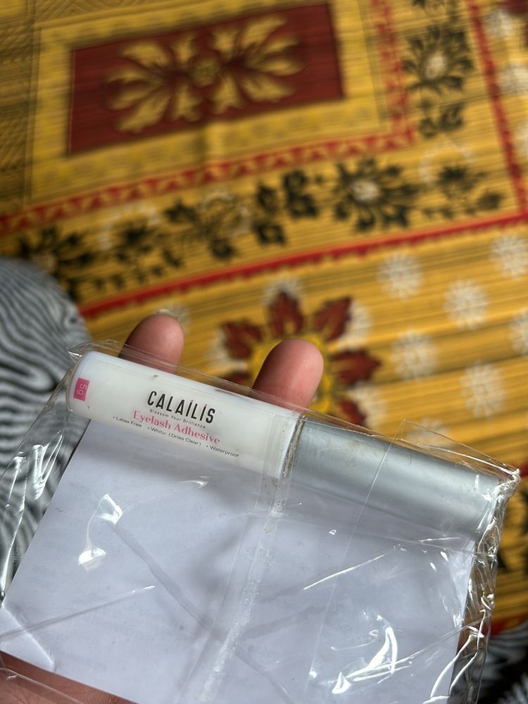Calailis glue