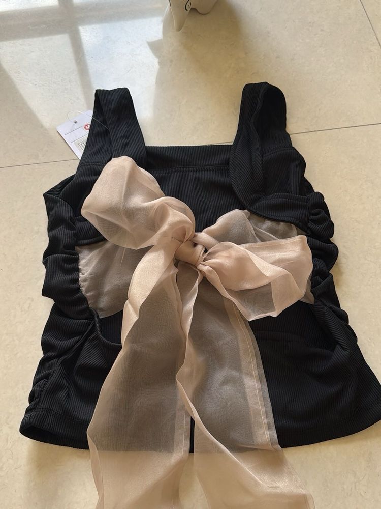 Cute Black Top with Bow