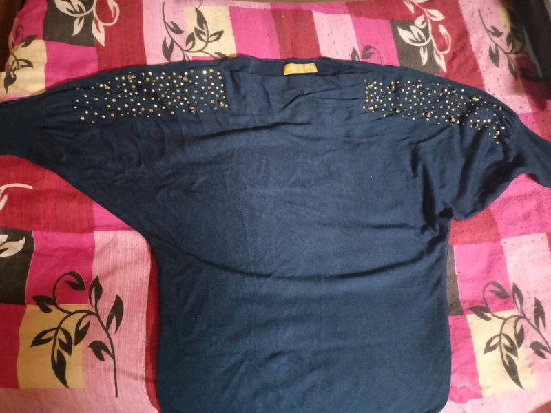 Unique Top