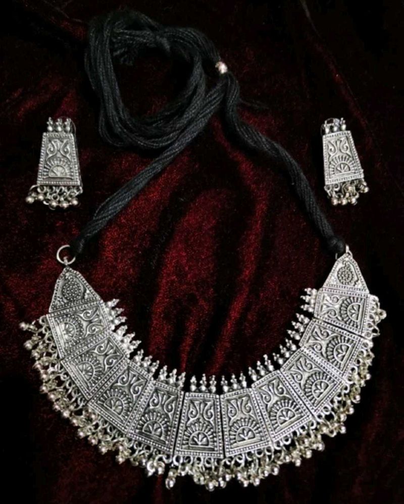 Oxidised Necklace With Earrings