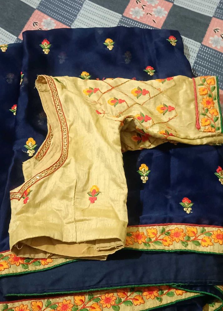 Navy Blue Saree With Blouse