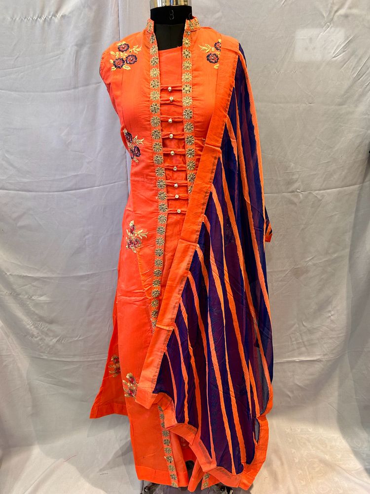 Jekat Gowns Sets