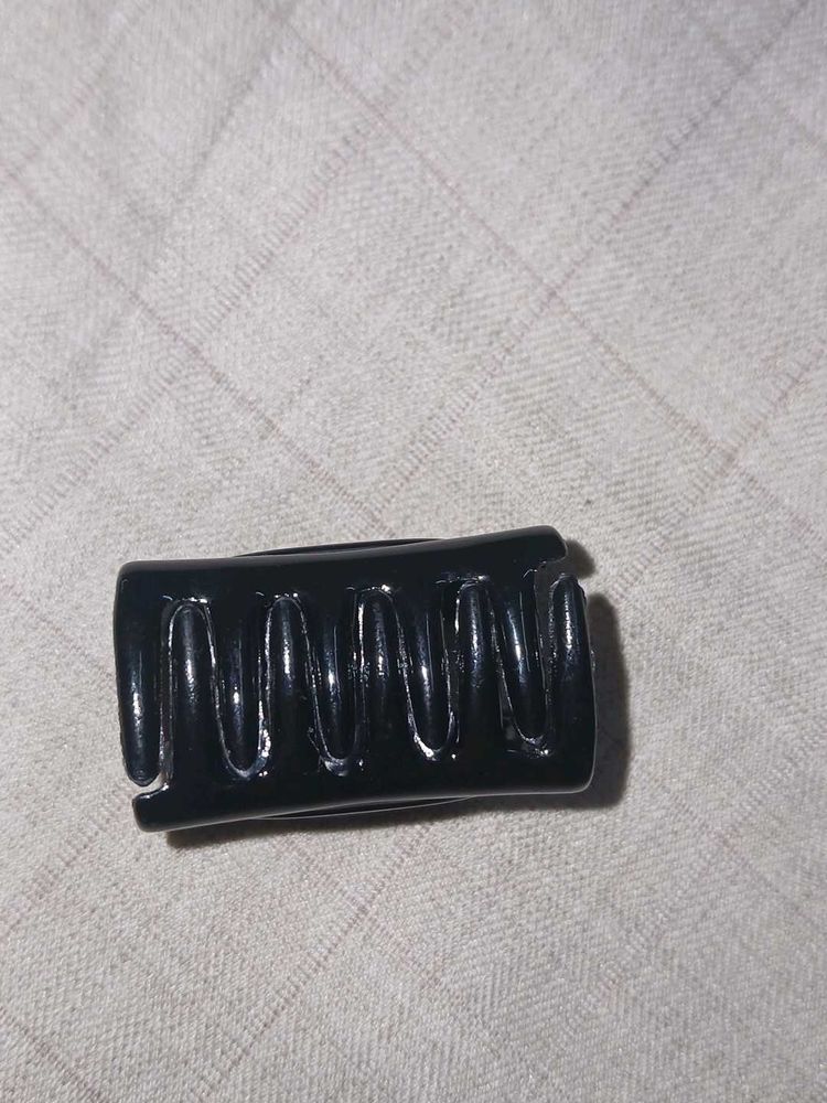 Black Hair Clip