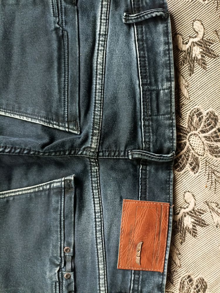 FASTRACK DENIM JEANS