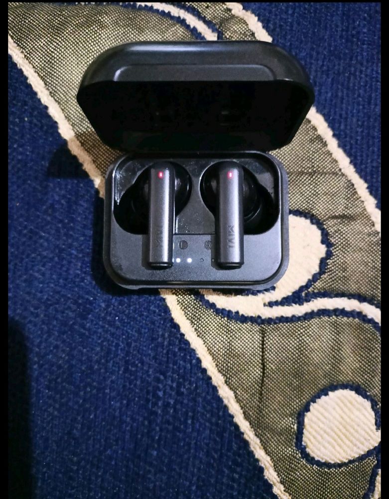 Mivi Earbuds
