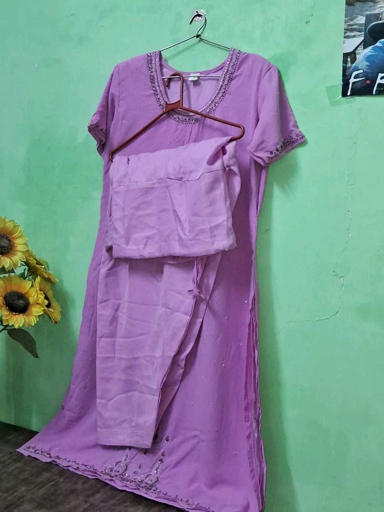 Pink Kameez  Salwar 🩷