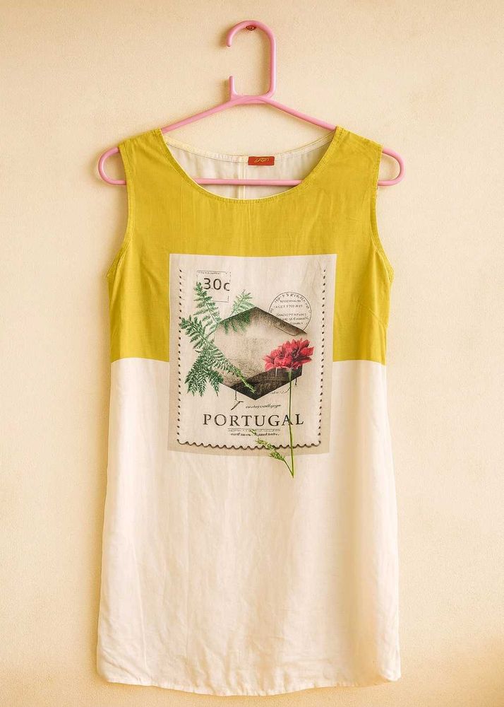 W Sleeveless Colorblock Kurta – Size 10