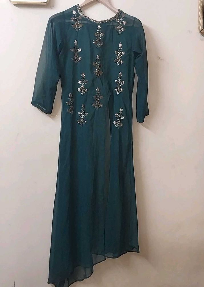 Elegant Green Embellished Kurta