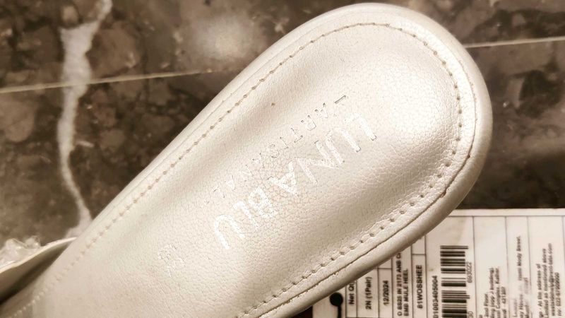 Luna Blu Flats &amp; Sandals