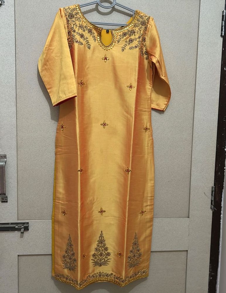 Golden Embroidered Kurti With Beautiful Dupatta