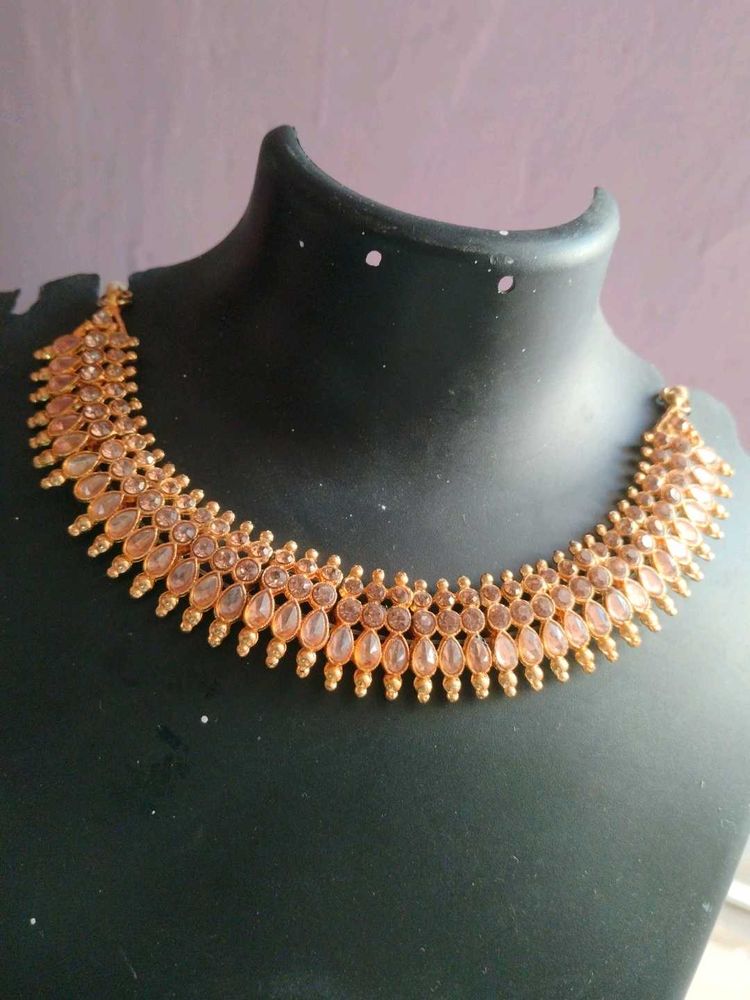 Elegant Gold-Tone Necklace