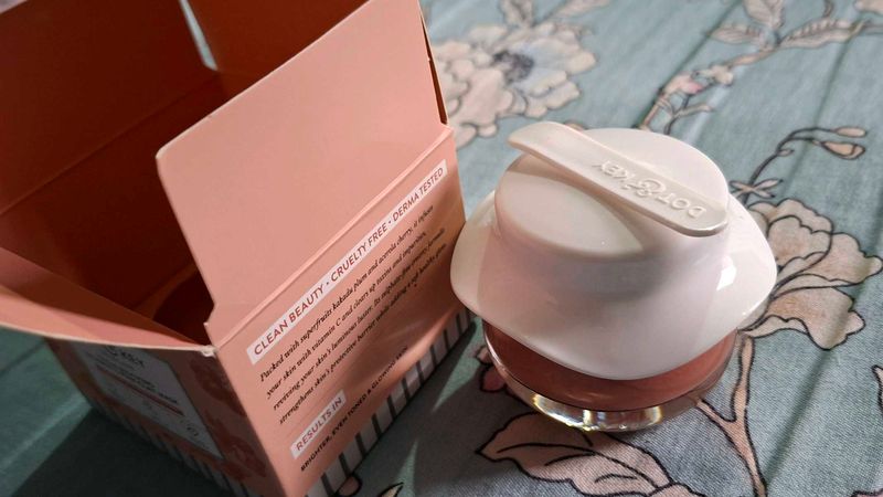 Dot &amp; Key pink clay mask