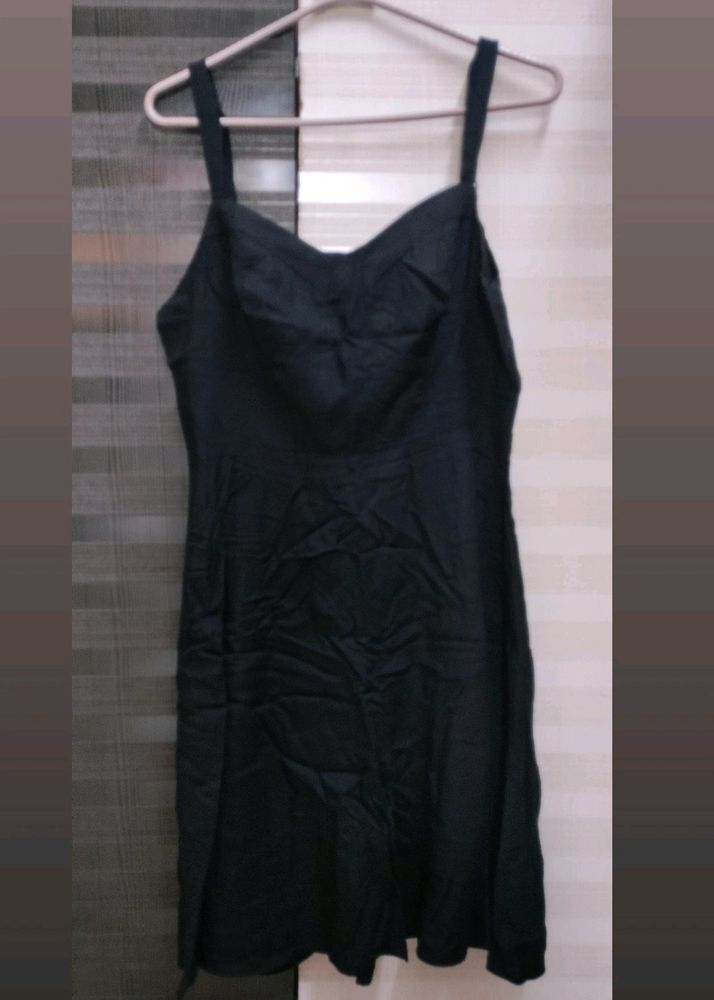 Heart Neck Black Dress