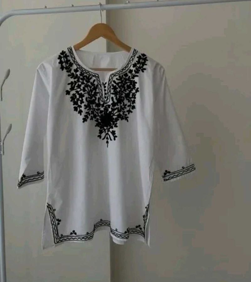 Embroidered White Kurta