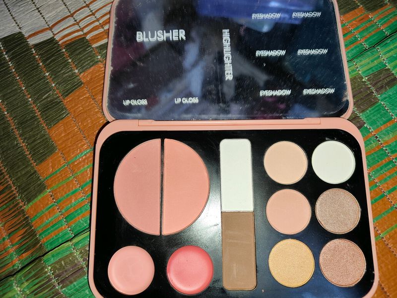 All In One Makeup Pallet