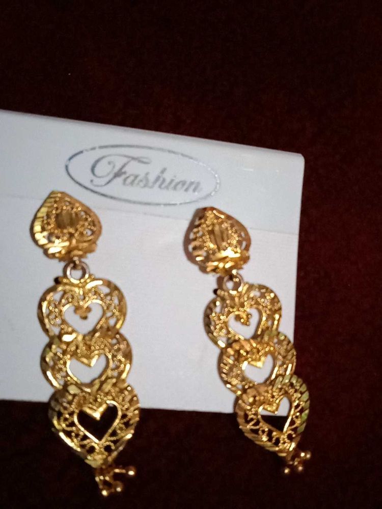 Gold Tone Heart Drop Earrings