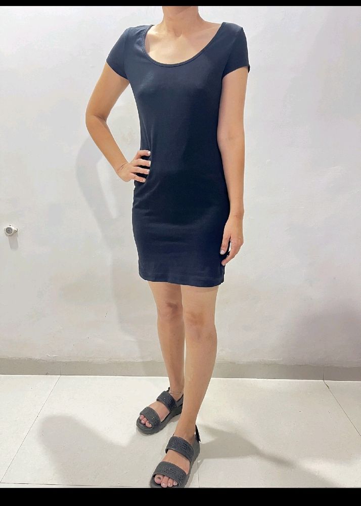 H&amp;M Basic Black Dress