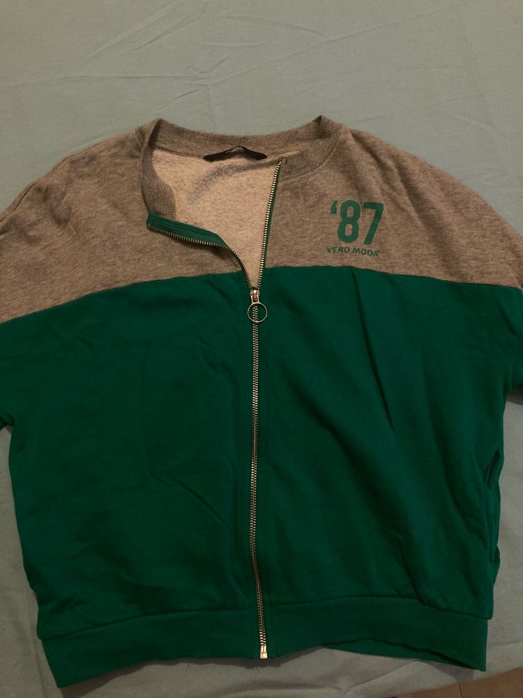 Vero Moda Zip-Up Sweatshirt