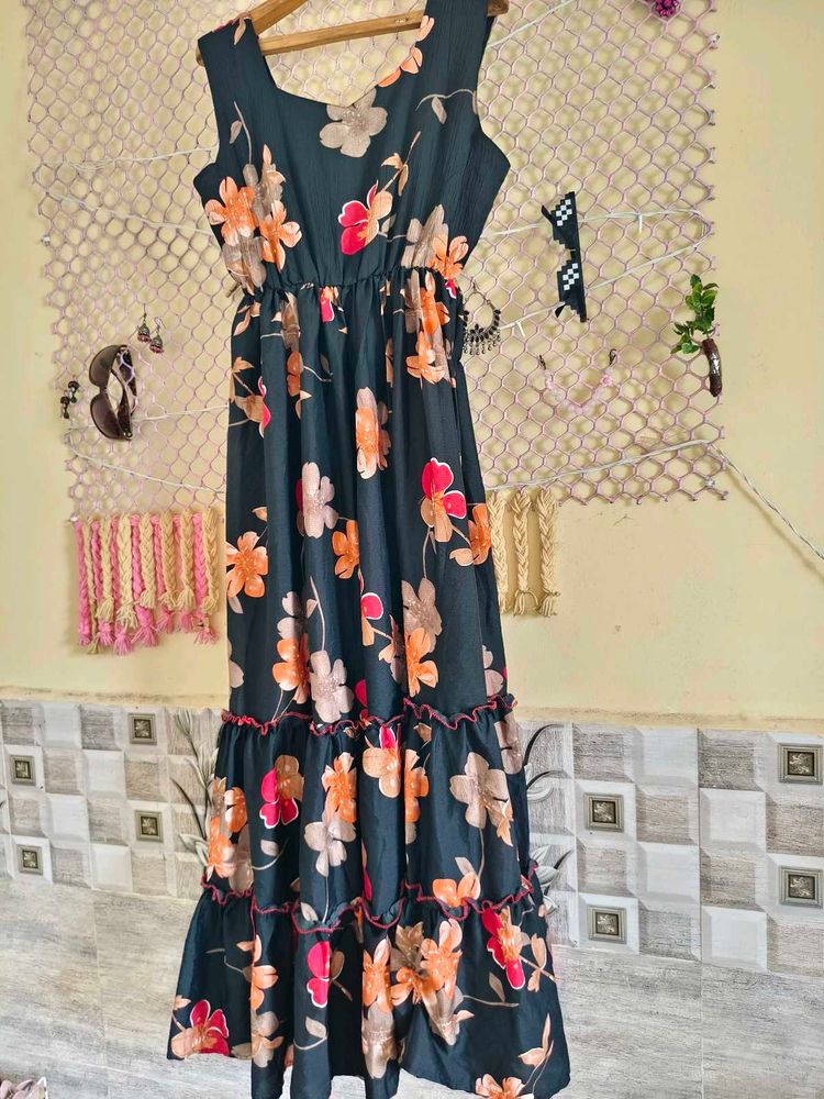 🎁Buy 1, Get 1 Free🎁Size M/L Floral Maxi Dress