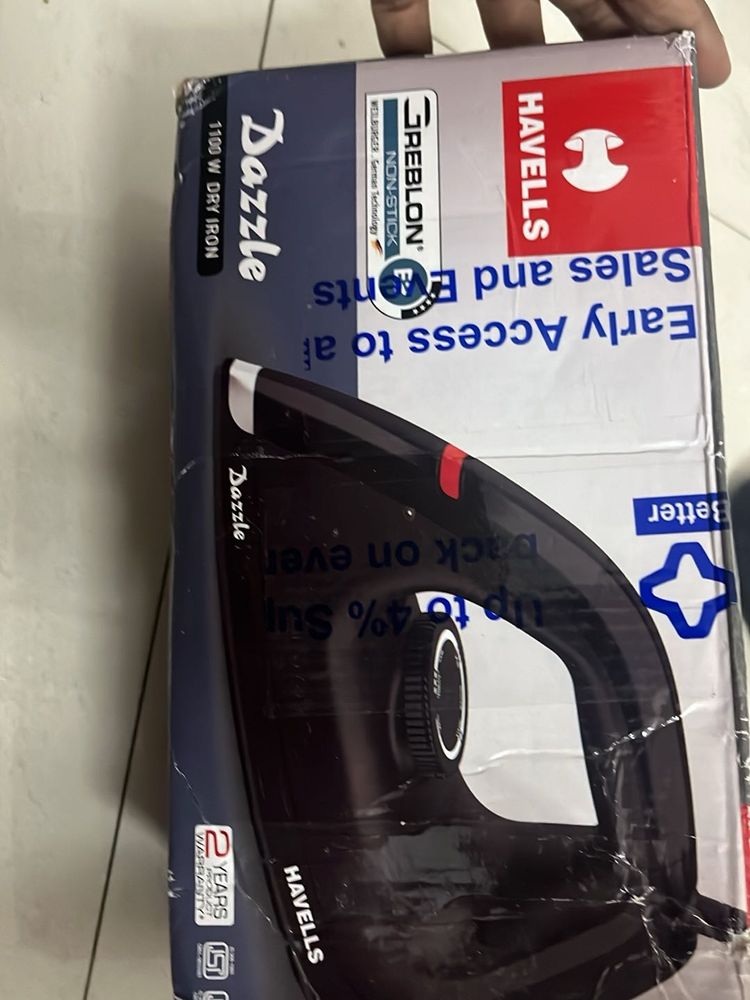Havells Dazzle Dry Iron