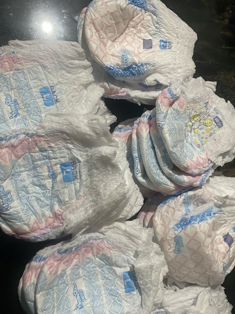 L Size Mamy Poko 34 Pcs