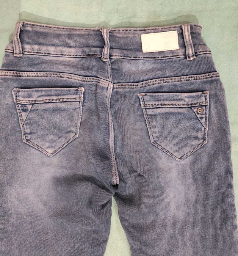 Combo Of 2 Branded Jeans For Women