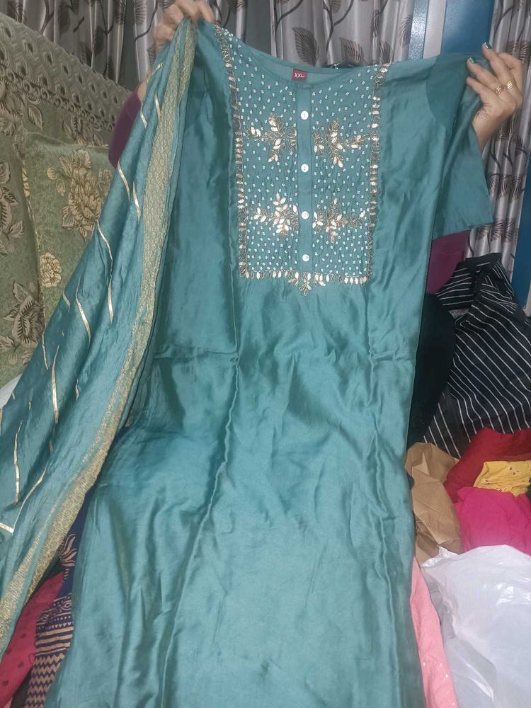 Kurta With Chunni
