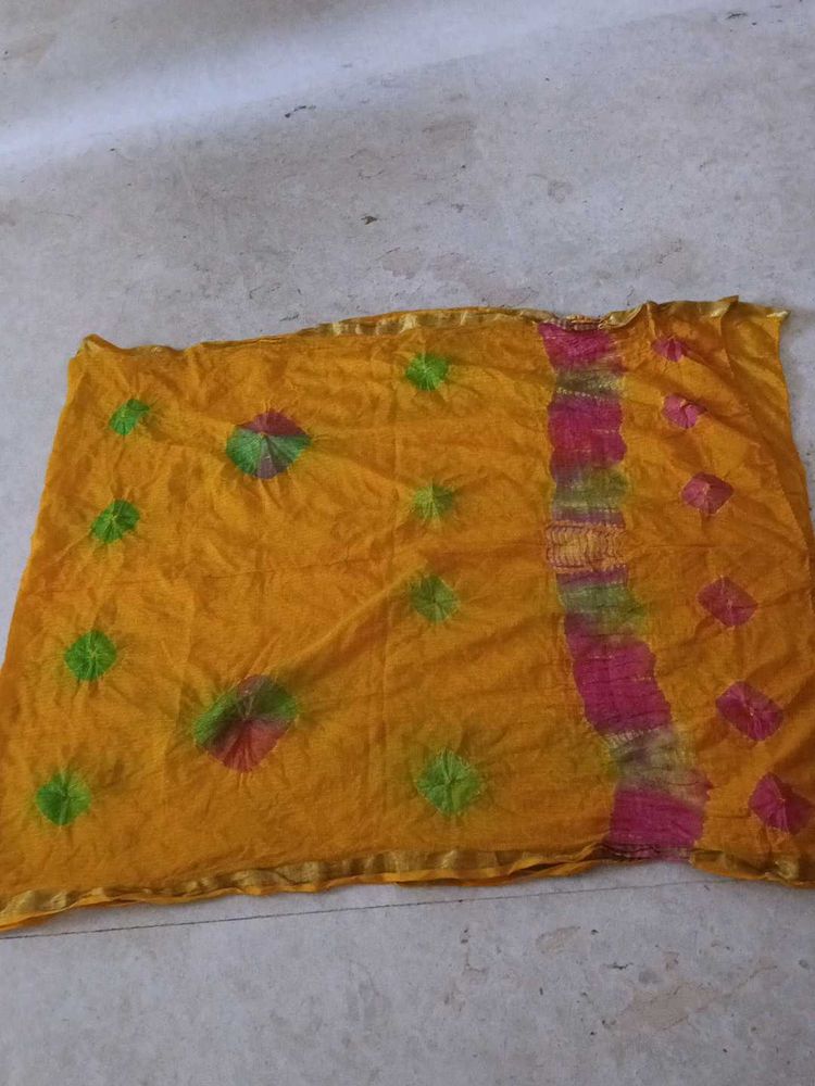 Bandhej Dupatta