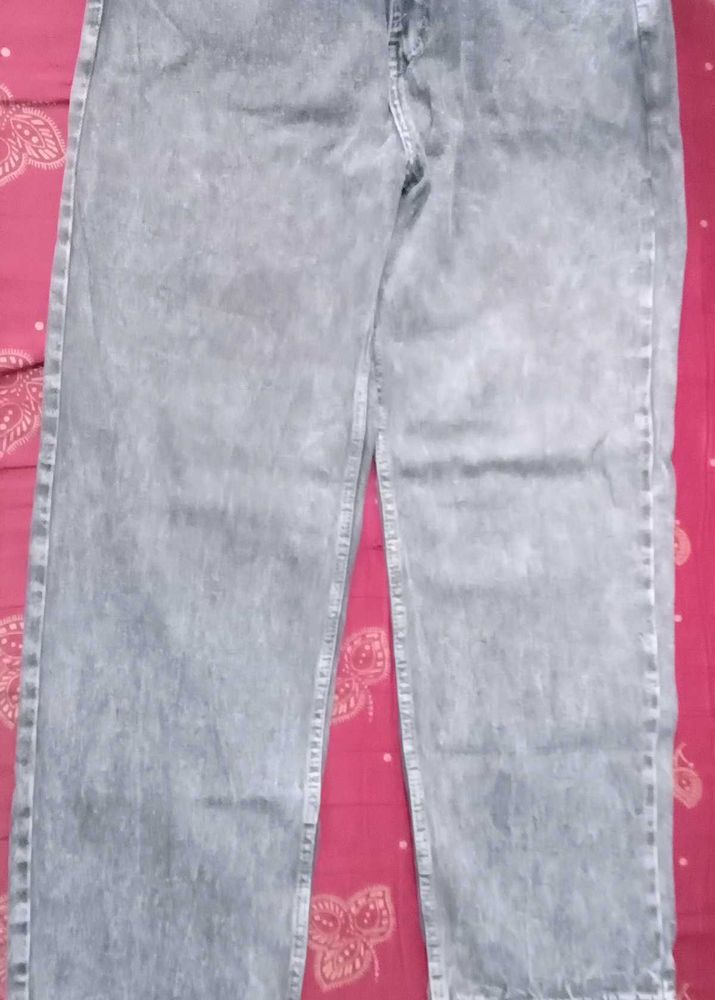 Mens Baggy Pant        Size 34