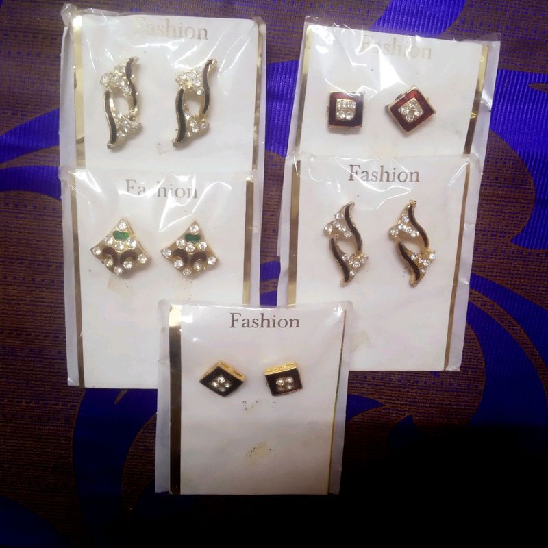 Set Of 5 Women&#39;s Earrings