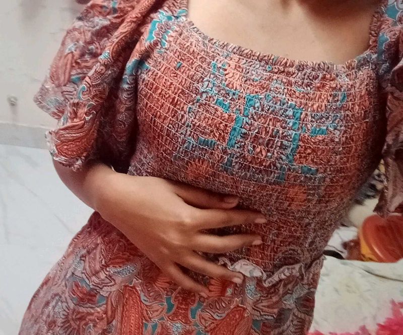 Patterned beautiful midi Dress