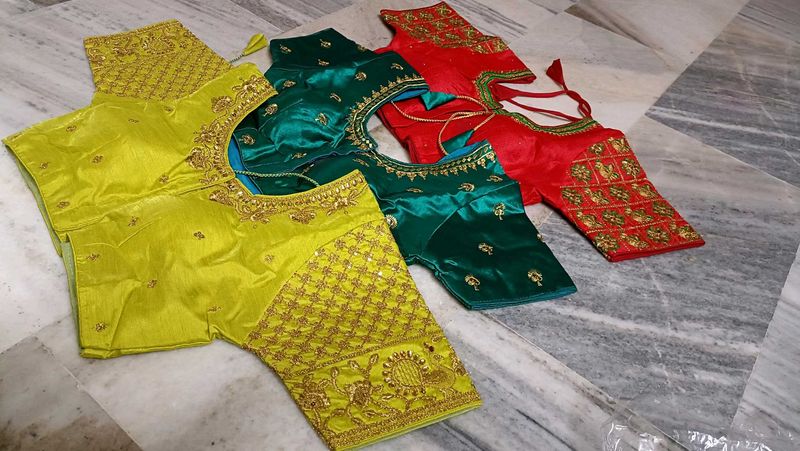 3 Combo Pistaco Blouse