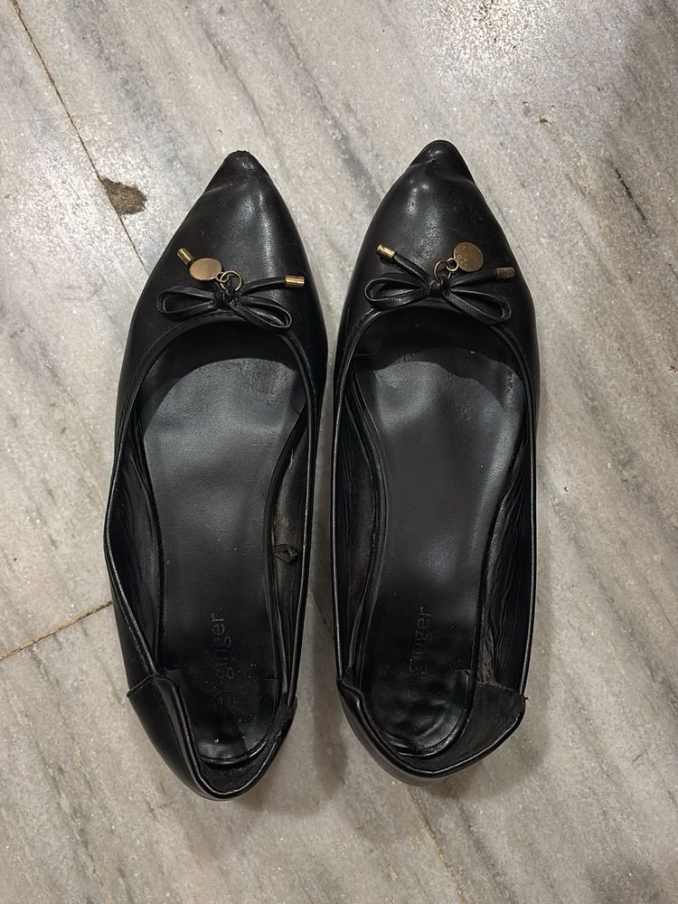Ginger Black Ballerinas