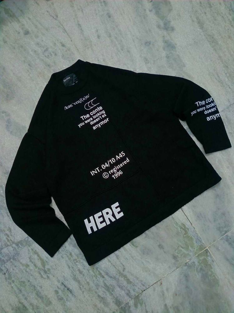 Black Graphic Print T-Shirt