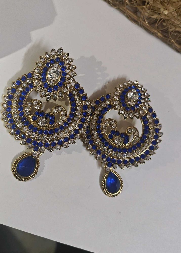 Earings