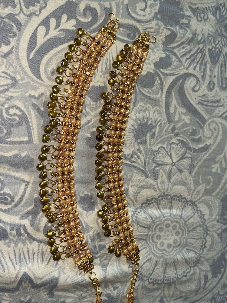 Pearl &amp; Gold Anklets