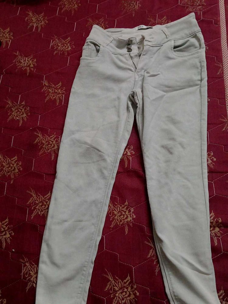 Skinny Jeans - Light Wash