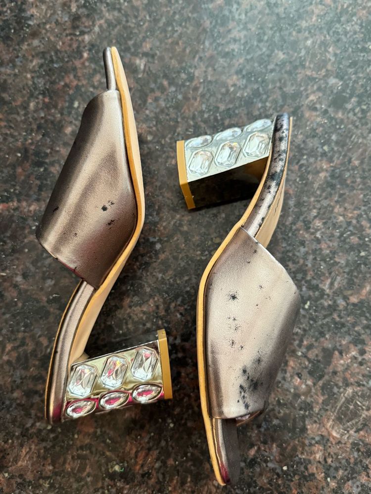 new jewel heels ( need repair thats why on sale)