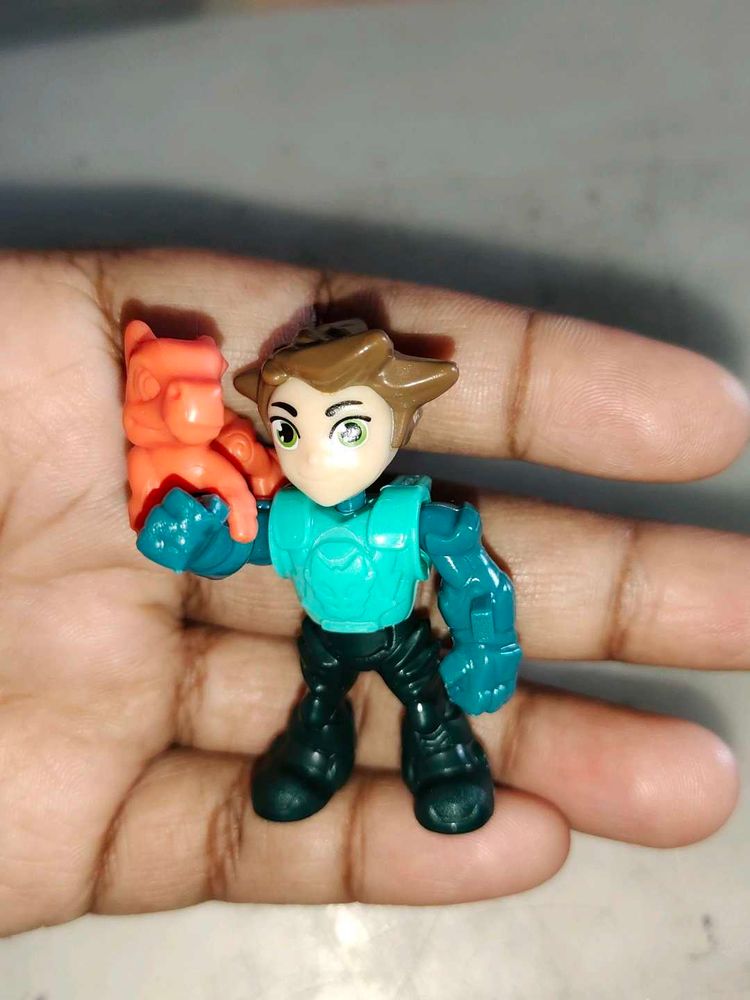Cartoon Network Ben 10 Action Figure