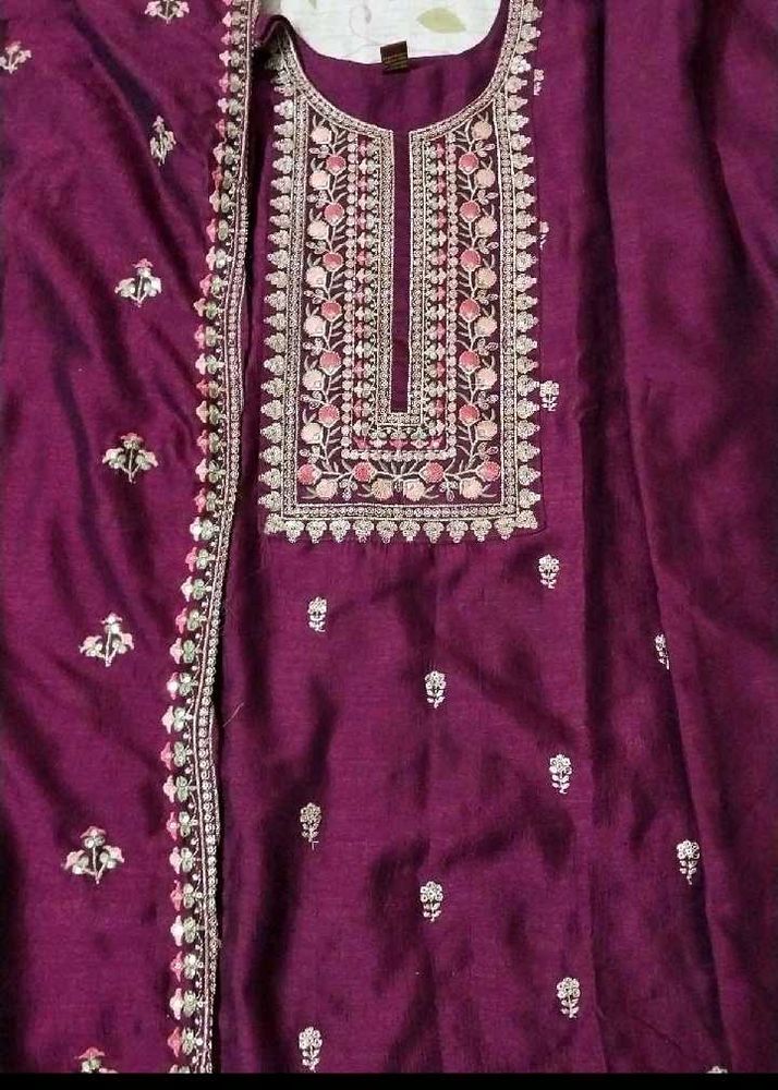 Suit Ethnic Readymade