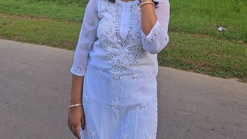 OFFER YOUR PRICE 💃🔥Chikankari Kurti
