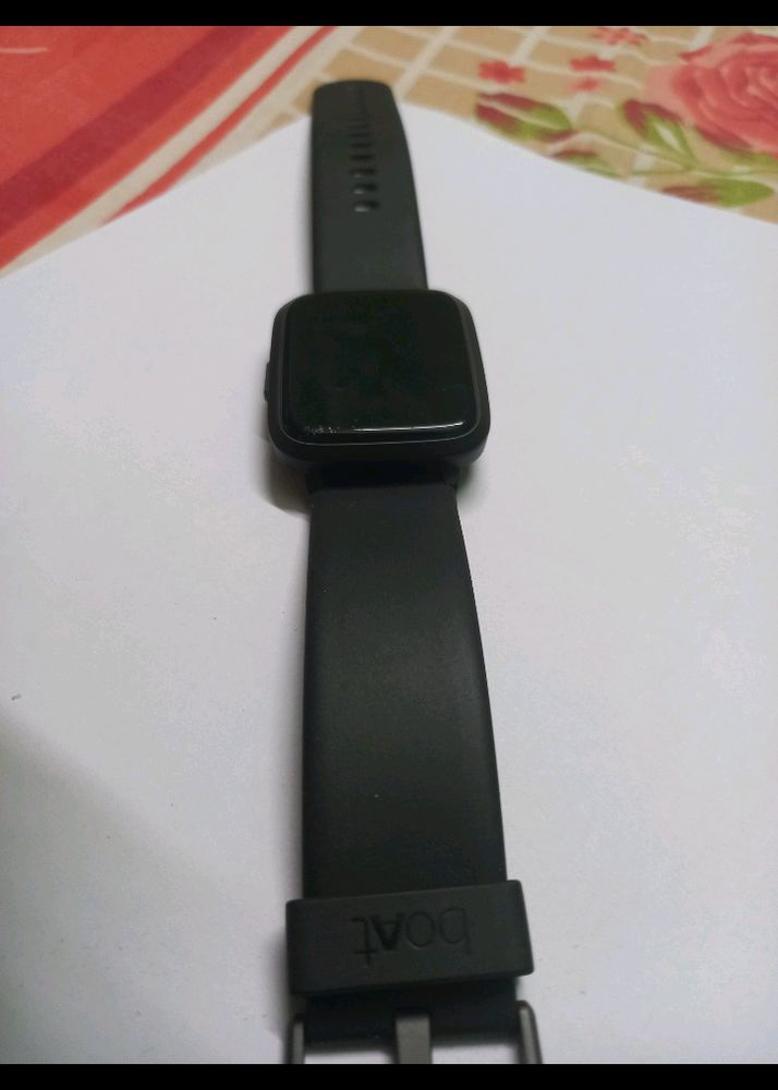 Boat Smartwatch