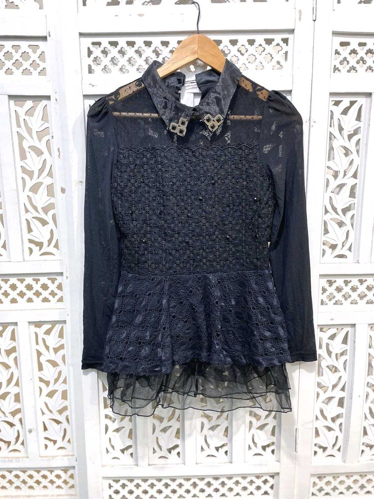 Korean Victorian Noir Peplum Top C