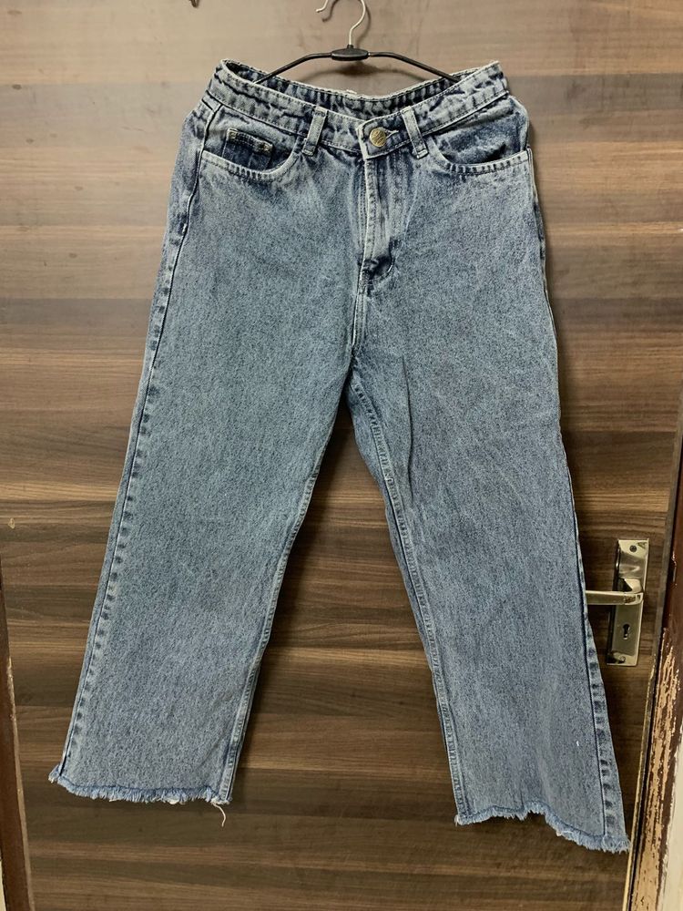 dark denim new condition baggy jeans