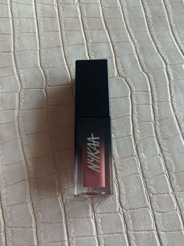 Nykaa Demi Matte Lipstick 01 Goals