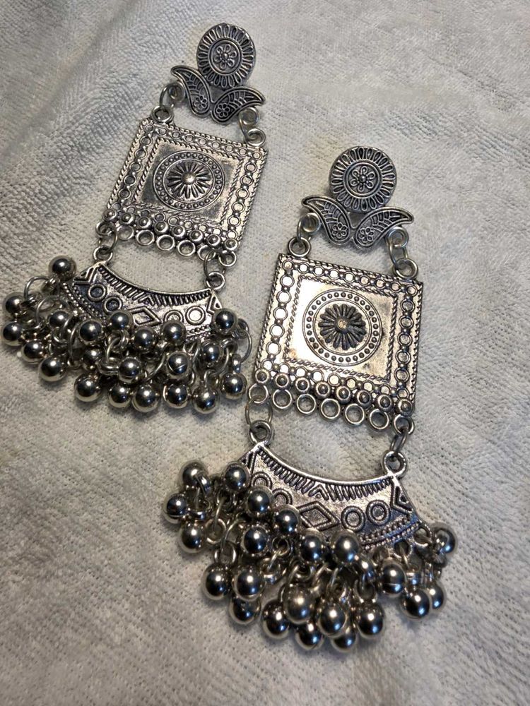 Silver Jhumka Earrings